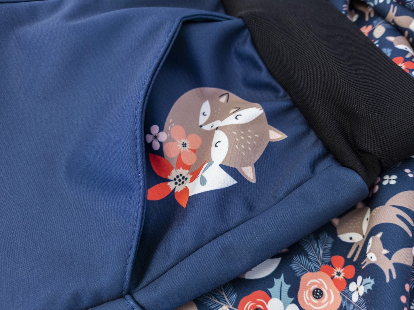 softshellove-kalhoty-detske-lisky-tmave-modra (2)